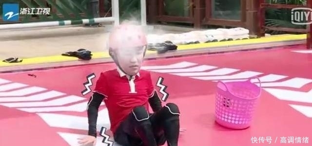  阶段|跑男史上最笨男嘉宾，干啥都不行矫情排第一名，导演怒了