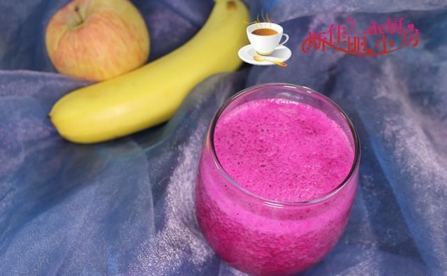  豆浆机中|1根香蕉1个火龙果，搅一搅清肠排宿便，每天喝一杯肚子平了腰细了