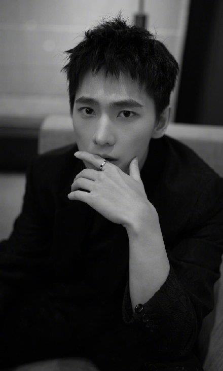 哥哥|时隔5年,杨洋常驻新综艺《元气满满的哥哥》,终于转型成功了