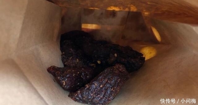 美女|美女街边卖天价小吃,138元一斤,一天只卖80斤,想吃只能预定