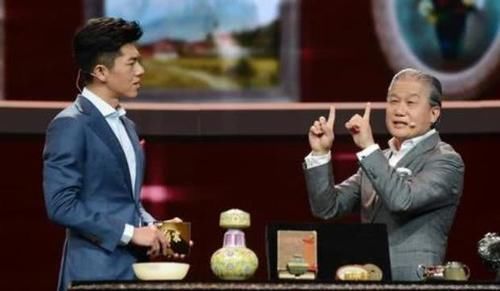 张舒越|主持人大赛热度消失,尹颂重回原单位,张舒越被“打回原形”