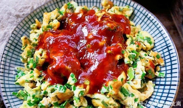 韭菜|韭菜新吃法，5分钟做好一盘开胃菜，做法简单，家人爱吃