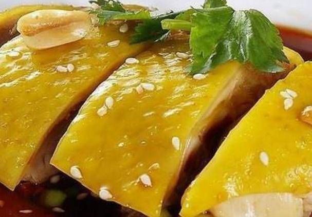 做白|做白切鸡时需要烫一下吗很多大人不知道