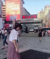 着迷|搞笑GIF:孩子她爹,你真是太着迷了