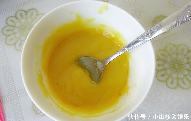  香酥|夏天早餐饼这么做，无油烟，香酥又暄松，真好吃，儿子最爱