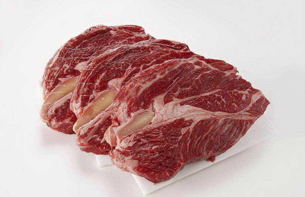  牛腩焯水|炖牛腩时，不要只知道加食盐，多加一个步骤，牛腩没腥味更好吃