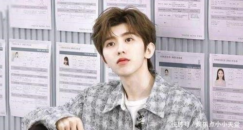  刘雨昕|杨超越、蔡徐坤、刘雨昕，那些综艺选秀中逆天改命的练习生！