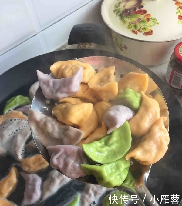  水饺|你吃过五颜六色的水饺吗？自己在家就可以做，孩子们都抢着要吃