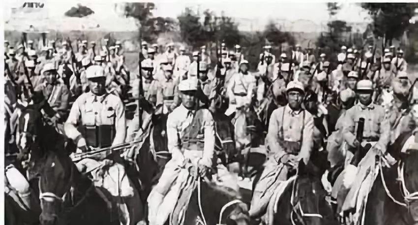 骑兵|马家军的骑兵到底有多强悍？干掉1个马家军要搭上10个解放军战士