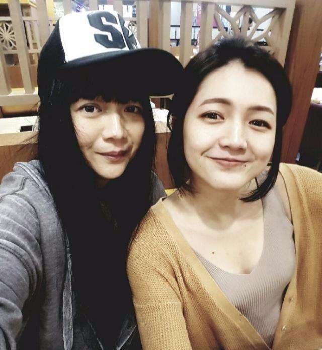 儿女|被张庭抢走丈夫,独自抚养儿女14年,如今子女颜值逆天!