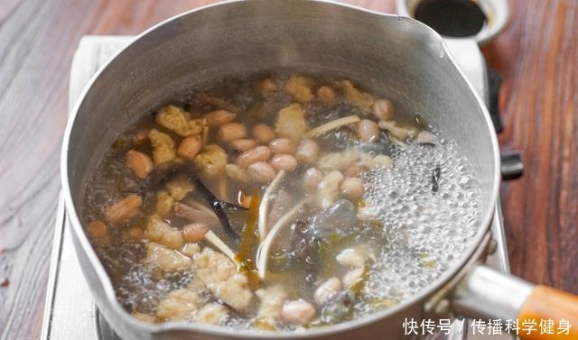 河南|大厨教你做正宗胡辣汤,香料比例,详细做法都教给你,快收藏!