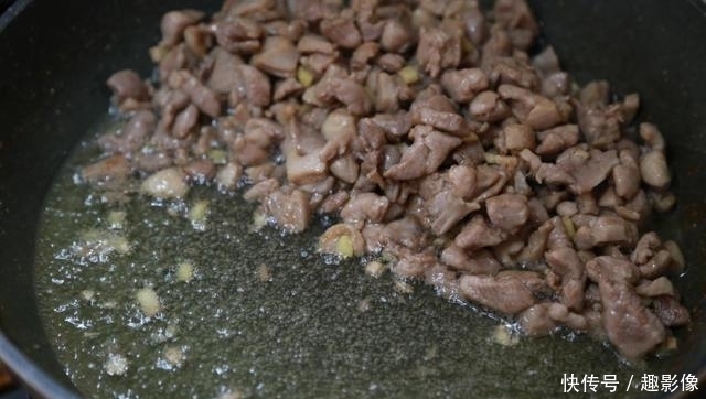  便宜|秋季吃牛肉不如吃它，比羊肉便宜，比猪肉有营养，开胃又下饭！