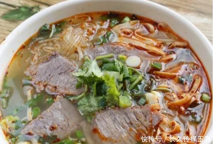 怀念|怀念的牛肉汤,再搭配上烧饼,几碗下肚不成问题