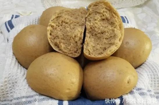 嘴里|枣泥馒头新做法,香甜松软,我有小妙招,吃到嘴里全是枣味!