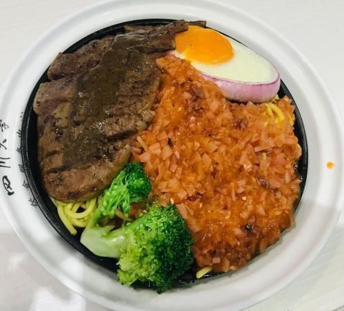 毕业|这所大学用食堂征服学生,饭菜香到哭,学生不想毕业,没吃够