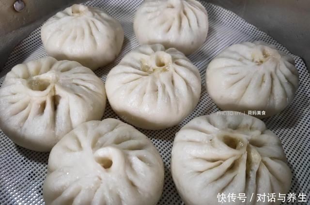 酱肉|教你在家做酱肉包,发面调馅详细做法分享,咸香好吃,三分钟学会
