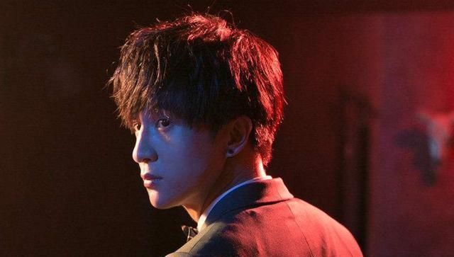 华晨|华语男歌手热度榜,华晨宇再次“跌落神坛”,周深空降榜单前十