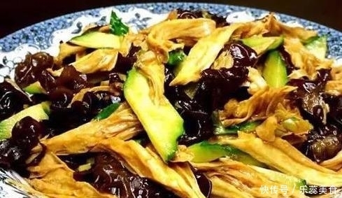  一家人|解馋开胃的几道家常菜，营养又健康，一家人吃得其乐融融