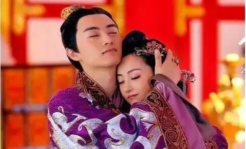 根基|汉文帝没有根基,被实权的大臣拥立,为何没变成汉献帝那样的傀儡