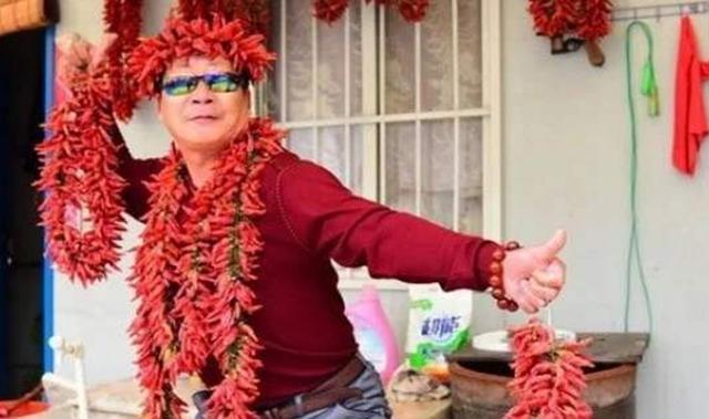 医生|“中国辣王”李永志,不听医生劝阻每天吃5斤辣椒,后来如何?