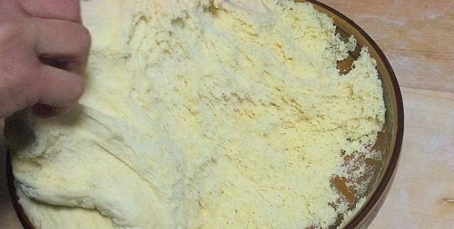 惊喜到我|喜欢吃玉米面的一定要收藏,这样做比面包还暄软香甜,比馒头简单