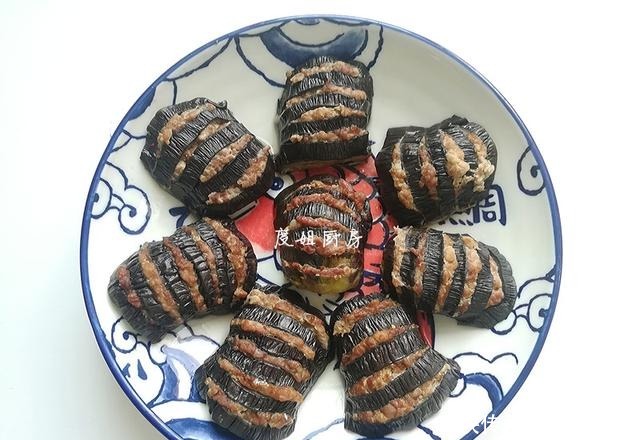 灯笼|做灯笼茄子翻车现场,丑是丑了点,但味道杠杠的,后悔做少了