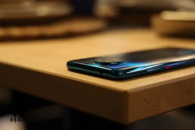  保值|上半年旗舰手机保值率盘点：华为荣耀一加小米居前四 OV三星垫底