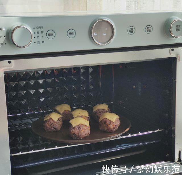 健康|多谷米烤饭团,饭团烤一下,又香又健康