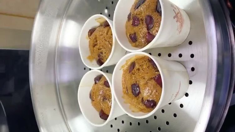 发糕|红糖发糕,不糊嘴不粘牙,香甜柔软又有营养成分,作法简单零失败