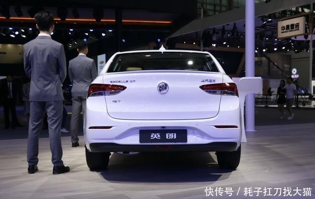 英朗|英朗这次是真的慌了！不仅增添了多项配置，而且还自降4万身价