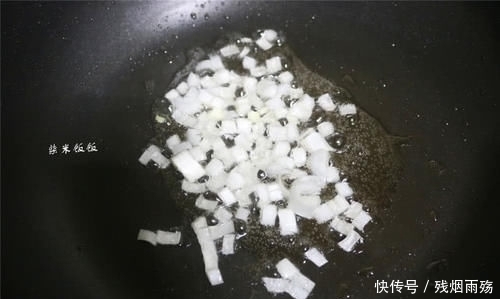  食材|这两种食材是绝配，一香一鲜，简单一炒，比肉还好吃