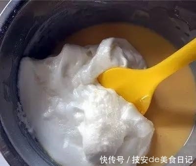  细砂糖|翻糖先生今日推荐——果酱黑巧半糖酸奶蛋糕