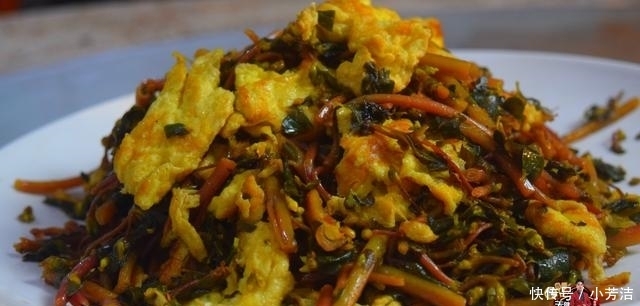 遍地|农村遍地是的马齿览,加上6只鸡蛋锅里一炒,又好吃又下饭