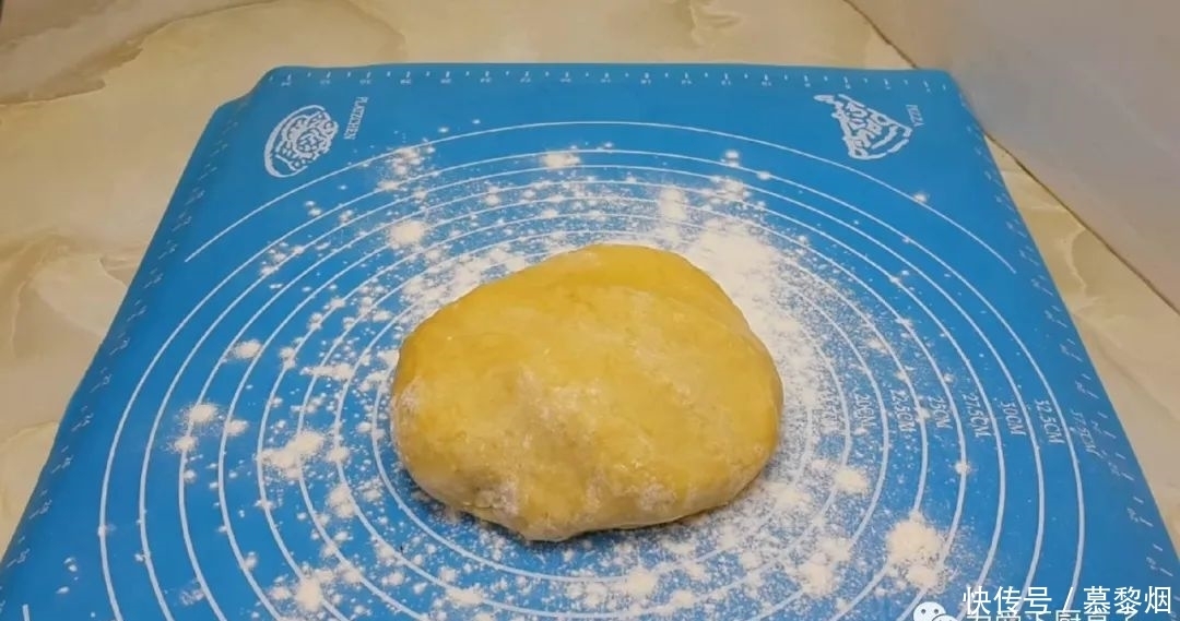 发面|家常小油条的做法,不发面不烫面,个个焦脆又香甜,真的太好吃了