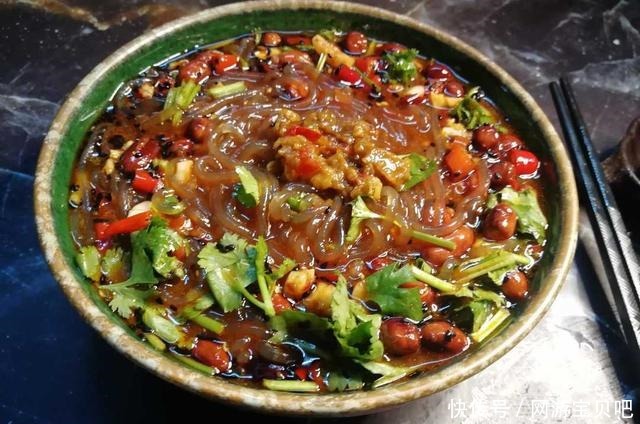 辣椒|酸辣粉的操作非常简单,只要一煮一拌就完成了