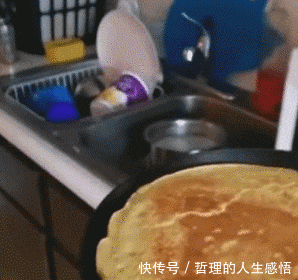 不适|搞笑GIF:你还是别做鬼脸了,看得我浑身不适
