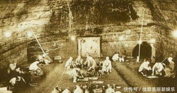 慈禧|慈禧是汉人还是满人？直到孙殿英盗墓，脱了慈禧靴子才揭开！