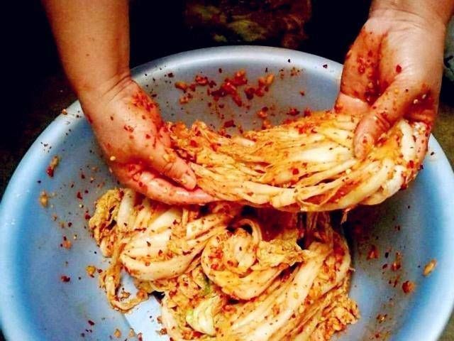  辣白菜|腌辣白菜，记住这个调料方法和5个关键步骤