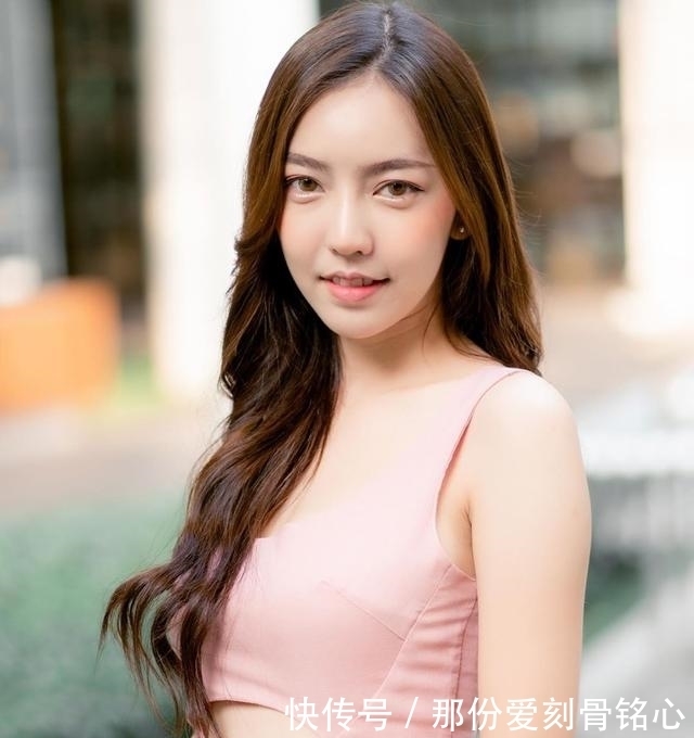 月亮|小心失去月亮,因为你在数星星