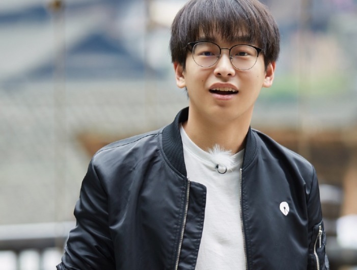  抢钱|《向往的生活》彭昱畅算账加钱，何炅直接抢钱，幸亏黄磊没出手