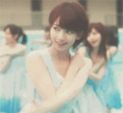 GIF|搞笑GIF：小家伙我还治不了你了