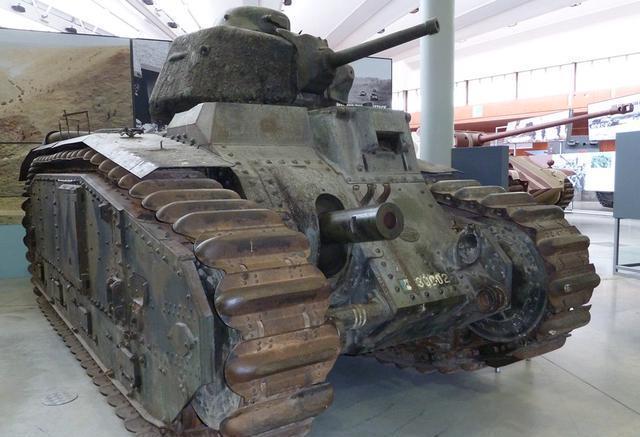 嘲笑|二战后法国坦克艰难的研发之路,宁可被嘲笑,也不放弃法式浪漫