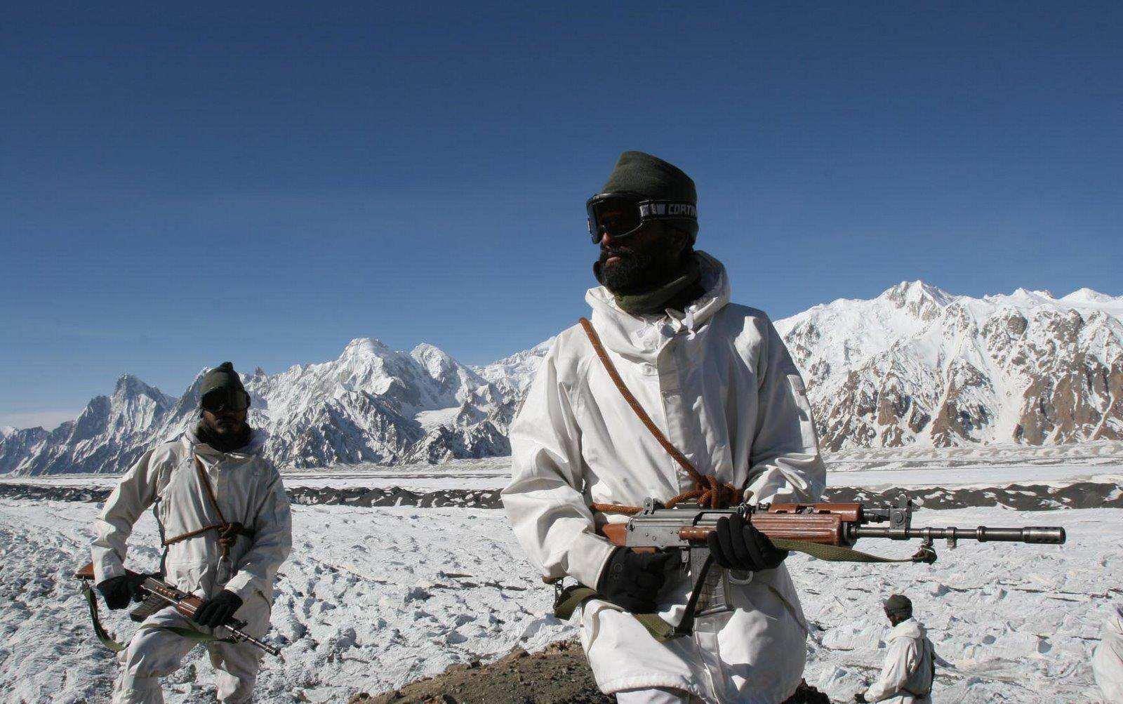 没配|印军国产武直,武器都没配全就被部署中印边境?杜文龙犀利点评