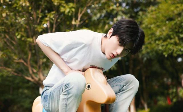 蔡徐坤|蔡徐坤为《奔跑吧》加分,节目获得了更好的口碑