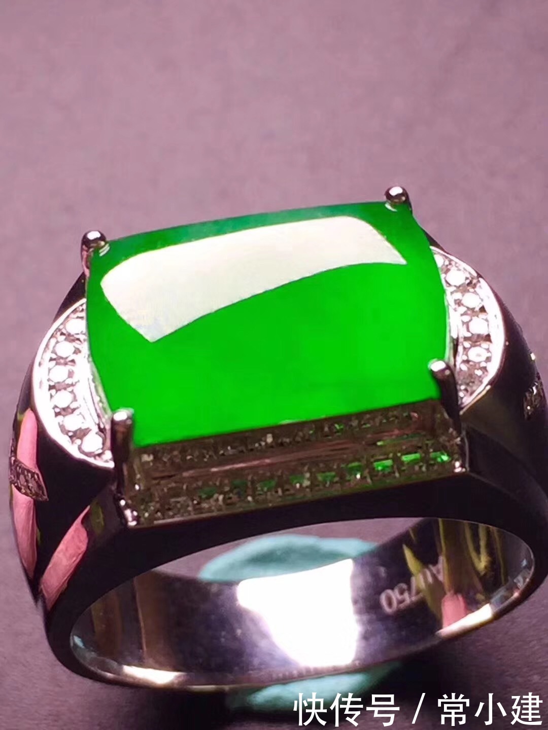 翡翠|什么样的翡翠才值得收藏?