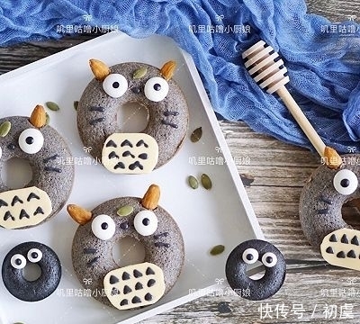  翻拌均匀|超人气龙猫甜甜圈