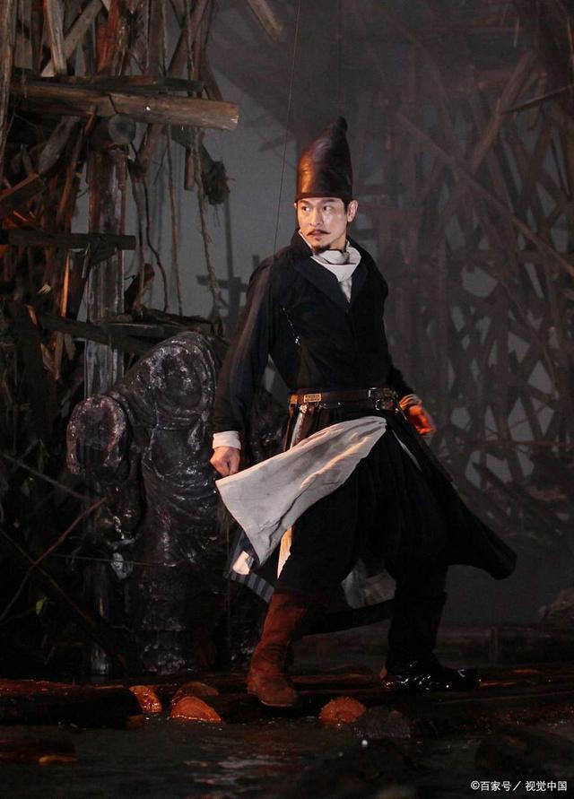  大腕儿|各路明星大腕儿，纷纷上综艺狂捞金：综艺节目成了第二个娱乐圈！