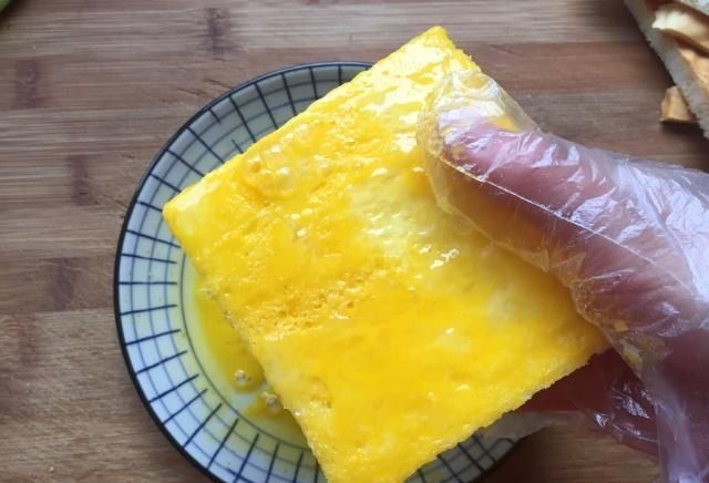 早餐|芒果最近火了，加一包酸奶，快手美味又低脂，吃一次做梦都流口水