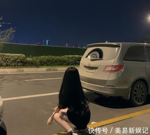 郁郁寡欢|杨清柠爱得太卑微!直言为了等毛宸宸回复消息,每天都是郁郁寡欢