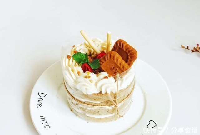 奶油味|焦糖摩卡蛋糕,经典又有层次!吃过以后,再也不吃水果奶油味